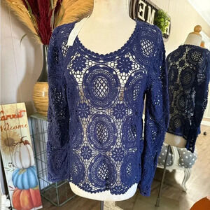 Solitaire • Crochet Lace Sweater